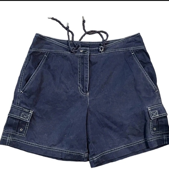 Lauren Ralph Lauren Navy Utility Cargo Shorts Size 8 - Picture 1 of 6